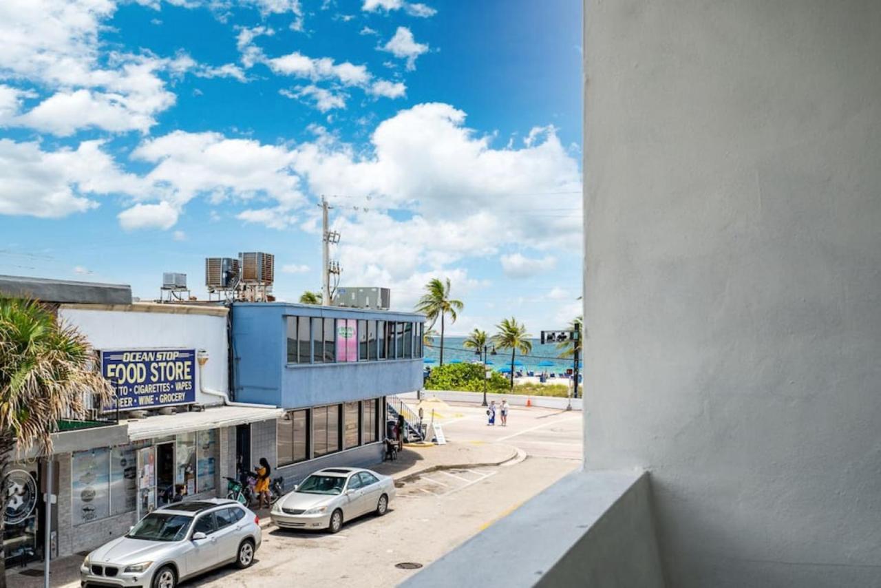 The Purple Pelican Beachfront With Ocean Balcony Unit 3 Fort Lauderdale Eksteriør billede