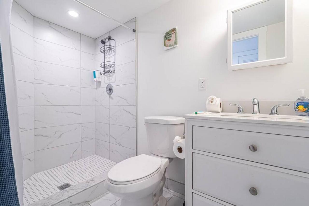 The Purple Pelican Beachfront With Ocean Balcony Unit 3 Fort Lauderdale Eksteriør billede